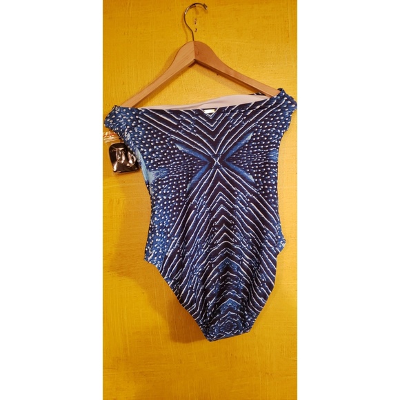 Calvin Klein Artemis Bandeau One-Piece Swi… - Picture 5 of 8